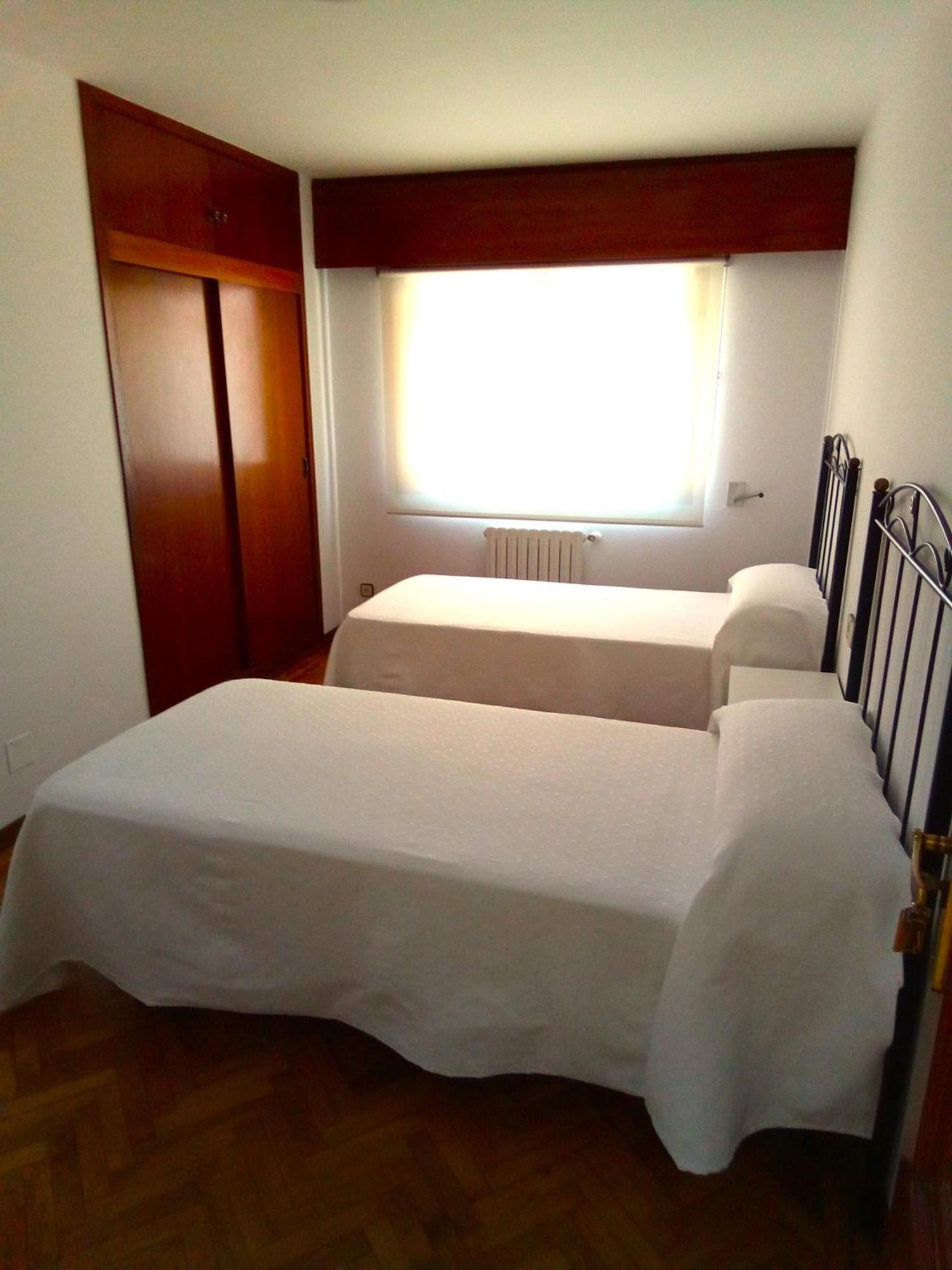 Pension La Plaza Betanzos Ngoại thất bức ảnh