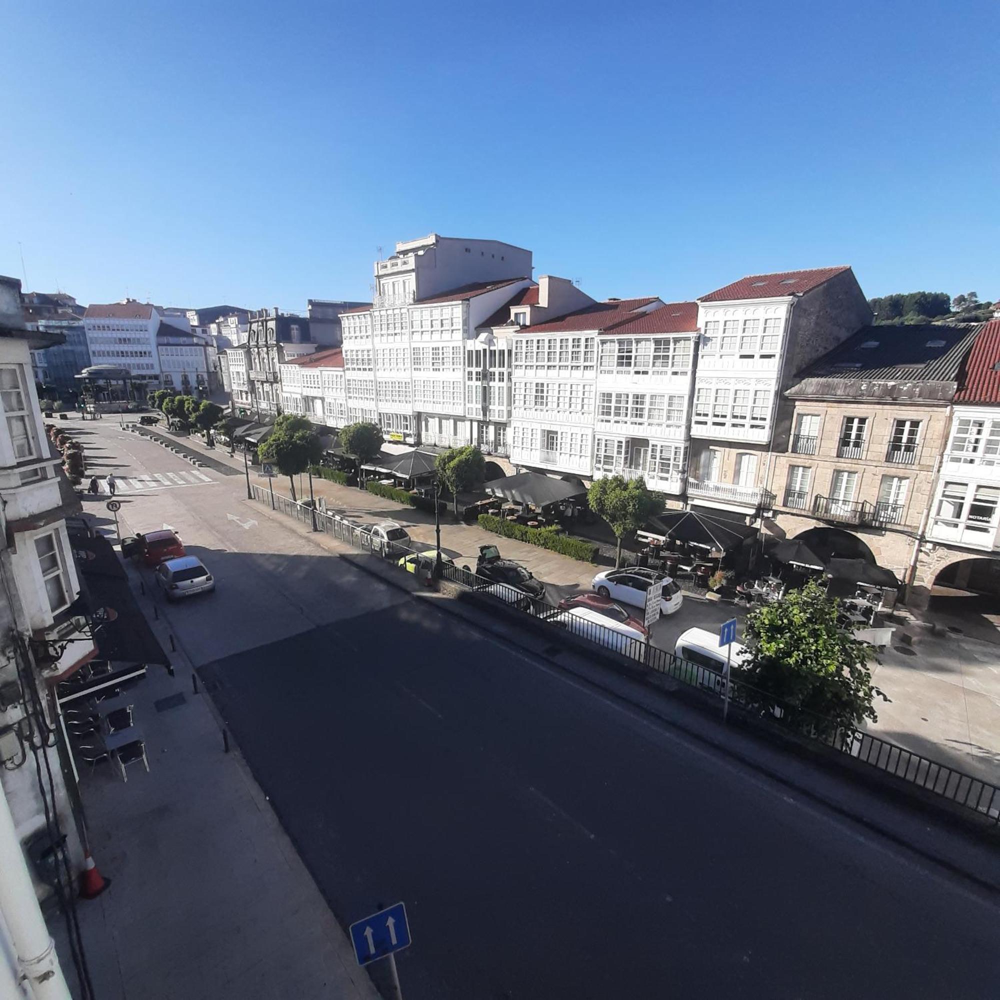 Pension La Plaza Betanzos Ngoại thất bức ảnh