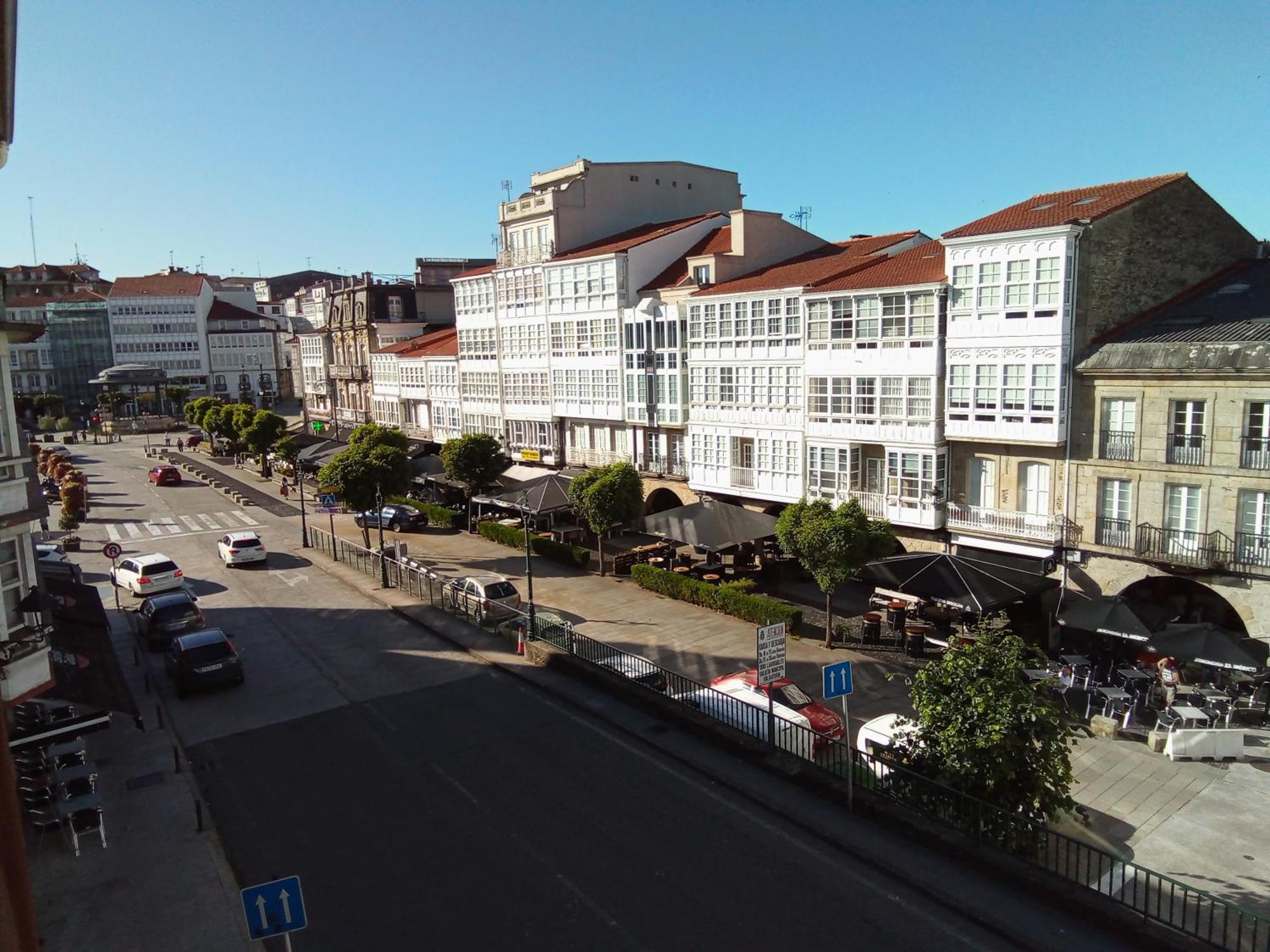 Pension La Plaza Betanzos Ngoại thất bức ảnh
